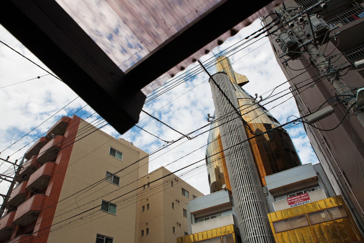 Omiya rocket building